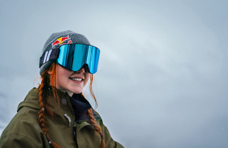 Pro Freestyle Skier, Kirsty Muir, Joins the Blenders Entourage