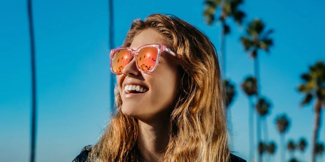 Neon Queen – Blenders Eyewear