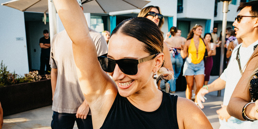Jet Black Lifestyle Check the look Image