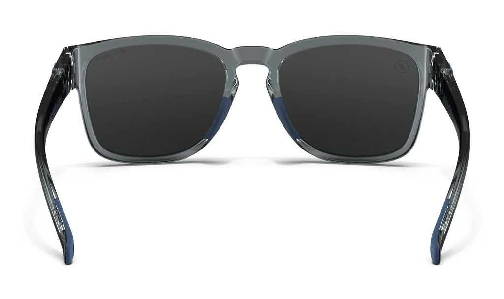 Grey Action 7