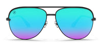 Flying Pretty Thumbnail Image 3