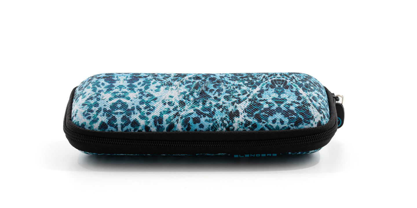 Ocean Case Zoom View Image 1